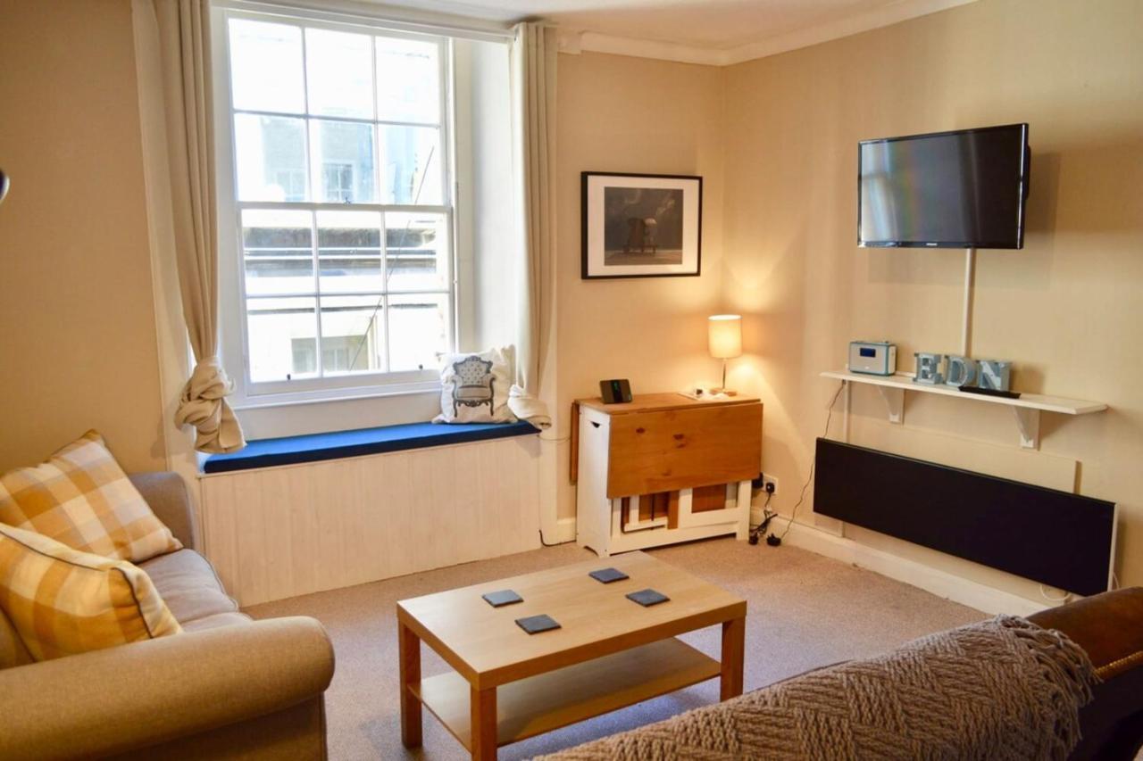 Two Bedroom Flat By Royal Mile! Edinburgh Kültér fotó