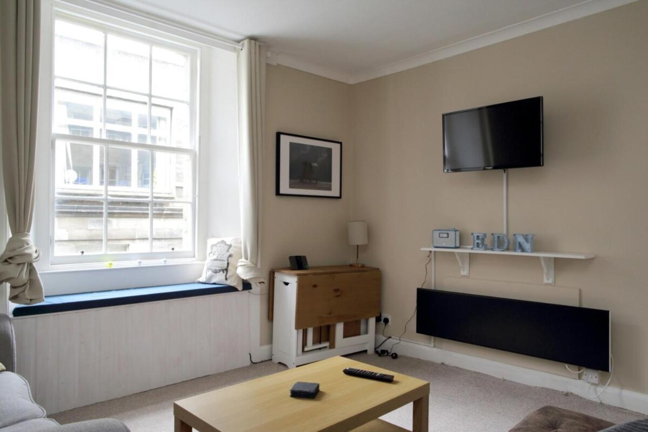 Two Bedroom Flat By Royal Mile! Edinburgh Kültér fotó