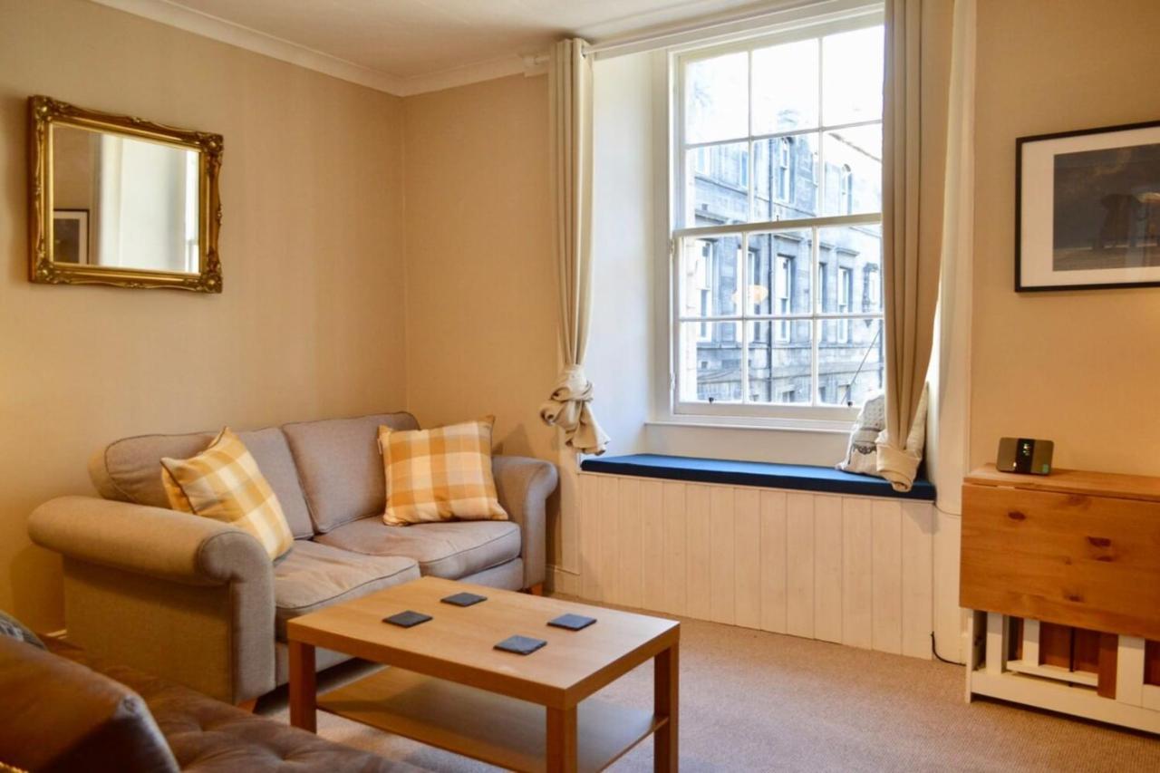 Two Bedroom Flat By Royal Mile! Edinburgh Kültér fotó